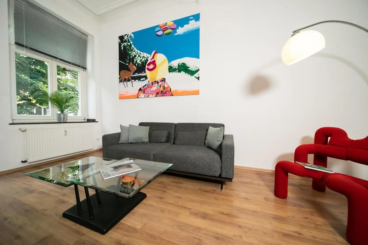 White 60 Qm Apartment - Zentral - Balkon - Messe Dusseldorf 0*,  Germany