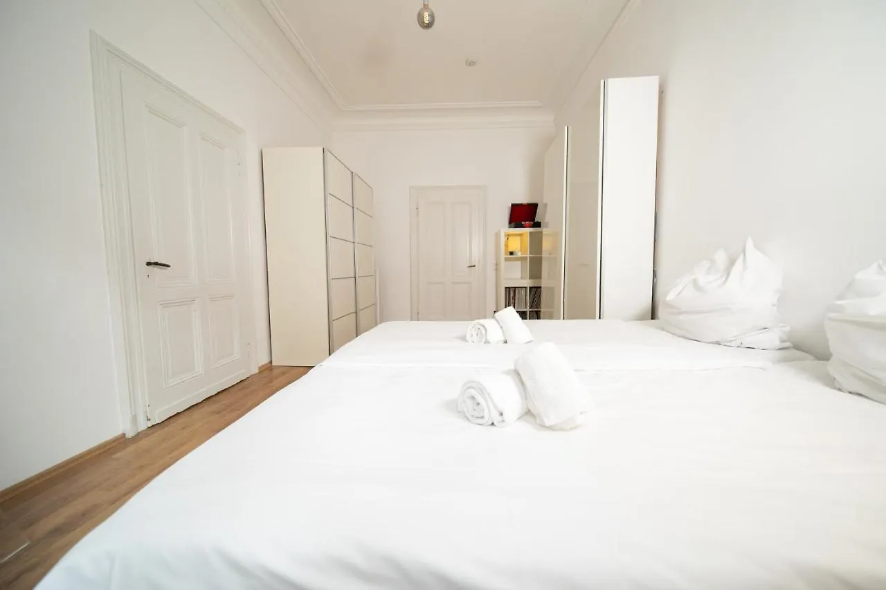 White 60 Qm Apartment - Zentral - Balkon - Messe Düsseldorf 0*,